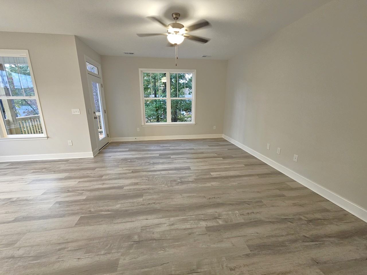 121 Marianne Ln #1 - Photo 3 of 27