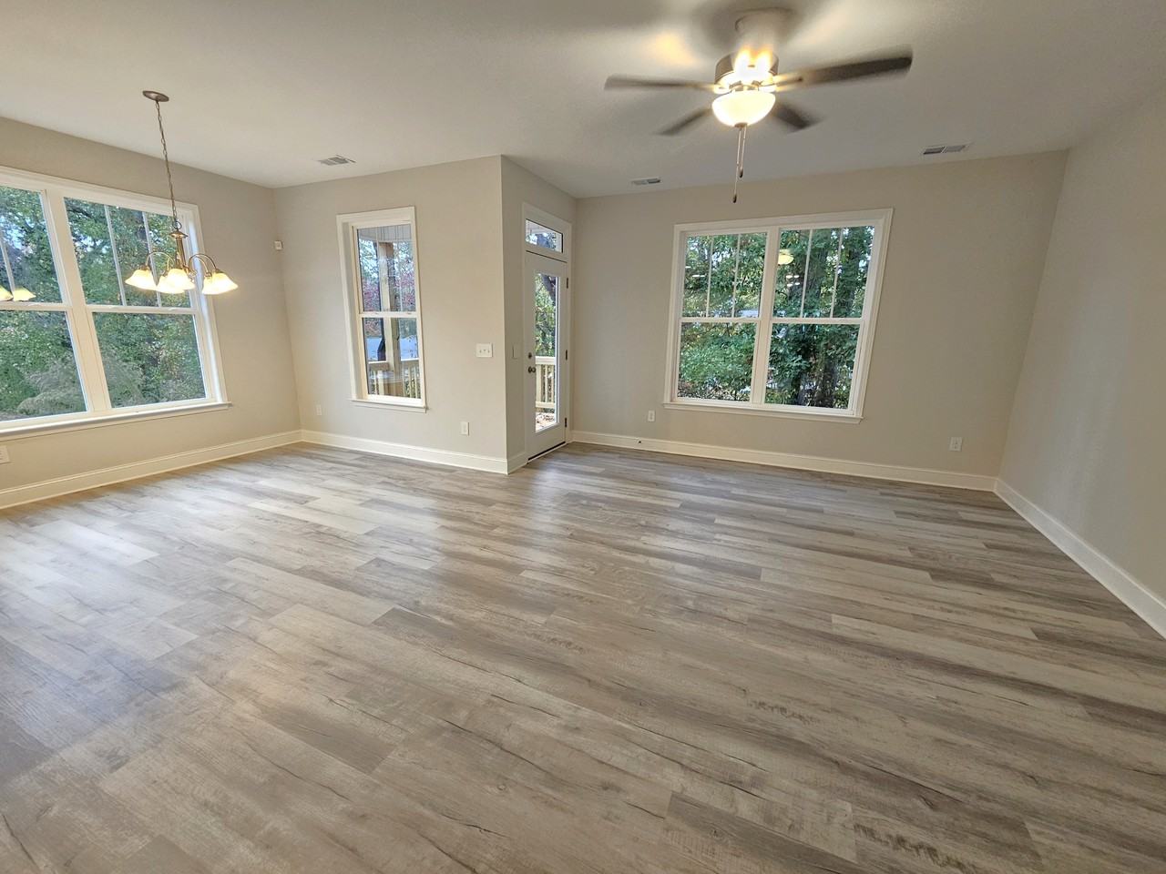 121 Marianne Ln #1 - Photo 5 of 27