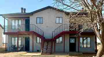 featured image of 408 D SE 6th St unit: D