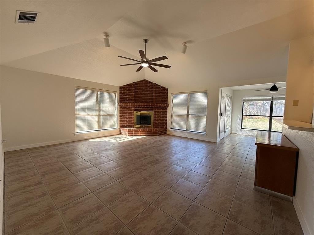 2009 Dena Dr - Photo 2 of 14