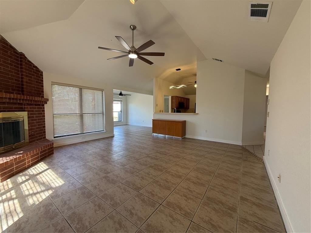 2009 Dena Dr - Photo 3 of 14