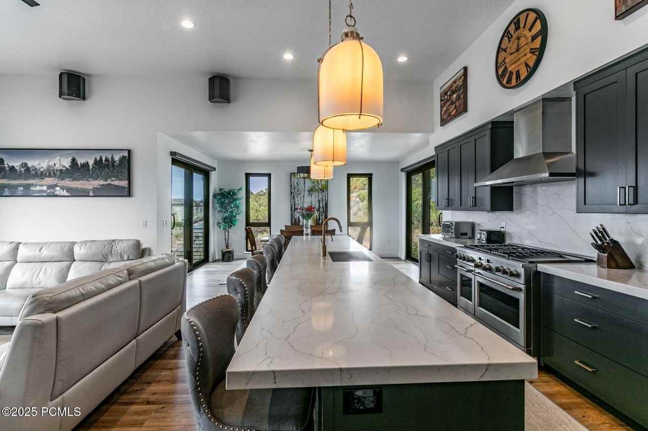 11332 N White Tail Ct - Photo 6 of 43