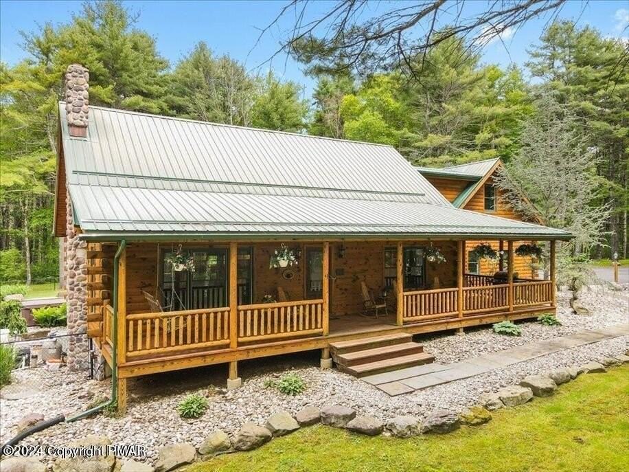 899 Lower Swiftwater Rd - Photo 2 of 48