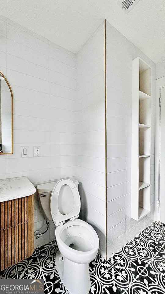 38 Delmont Dr Ne - Photo 7 of 50