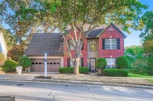 featured image of 1570 Twin Bridge Ln