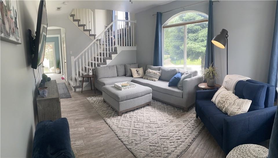 677 W Villa Bluff Dr - Photo 2 of 32