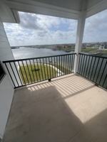 featured image of 3900 Lakeshore Blvd E #141