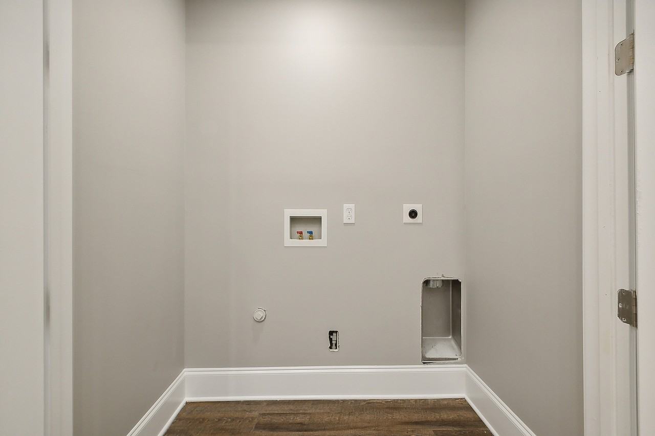 3900 Lakeshore Blvd E #125 - Photo 7 of 14