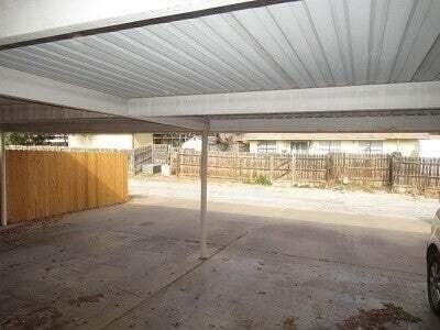 1738 Utah Ave - Photo 4 of 8