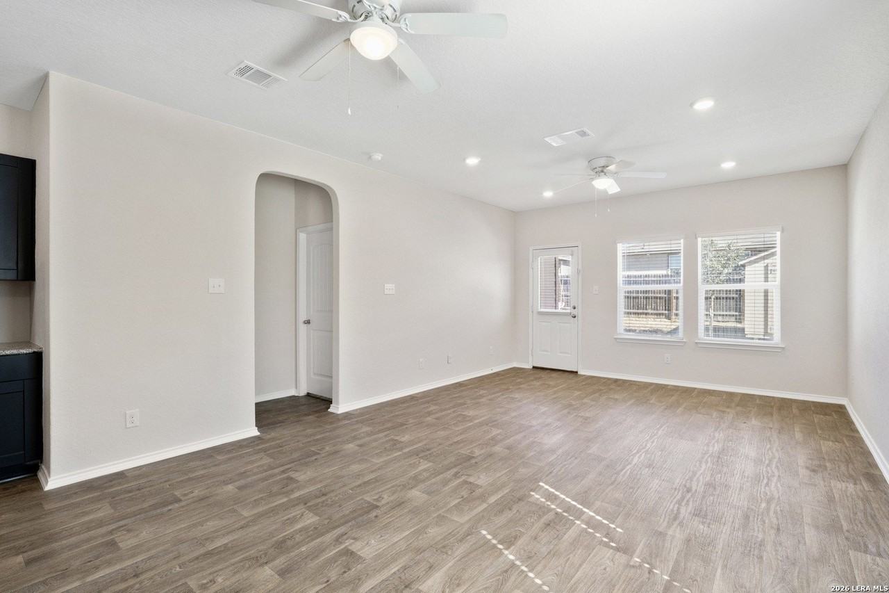 3362 Stoney Knl - Photo 6 of 20