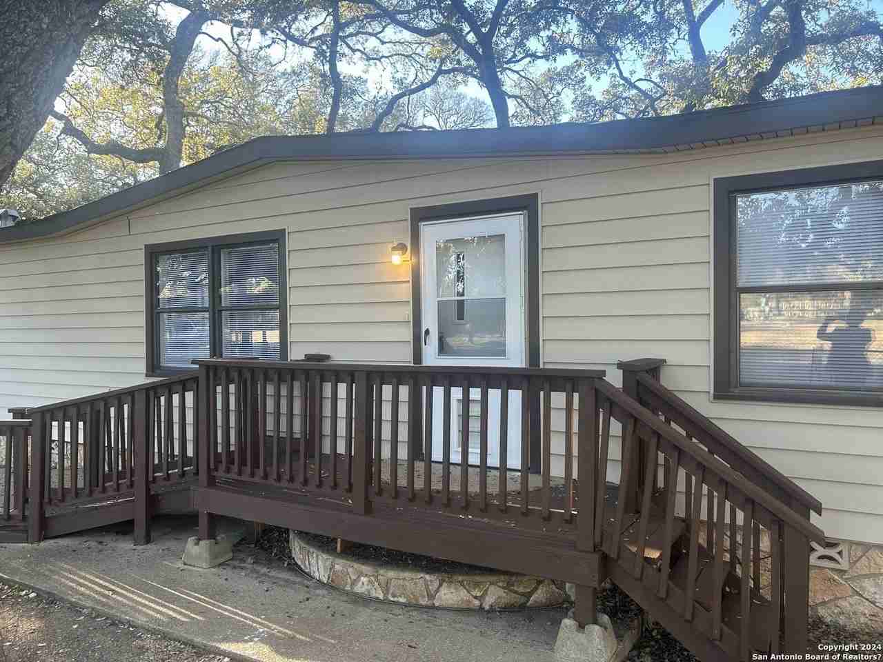 24815 Aue Rd - Photo 4 of 22