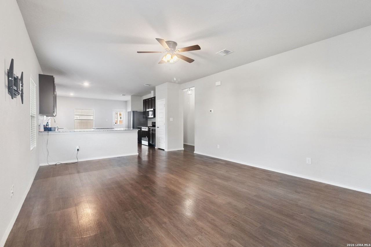 13550 Lily Ln - Photo 3 of 20