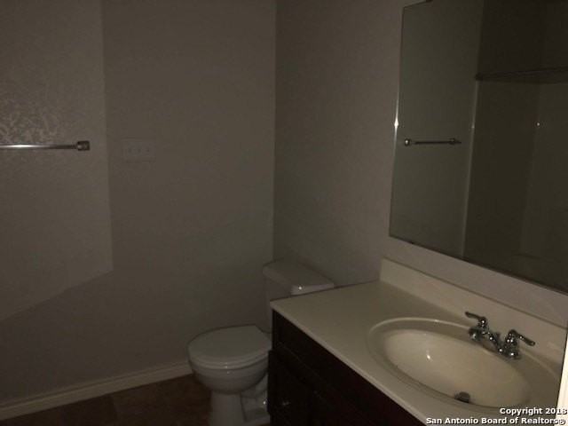 112 Lone Oak Dr Apt 201c - Photo 7 of 10
