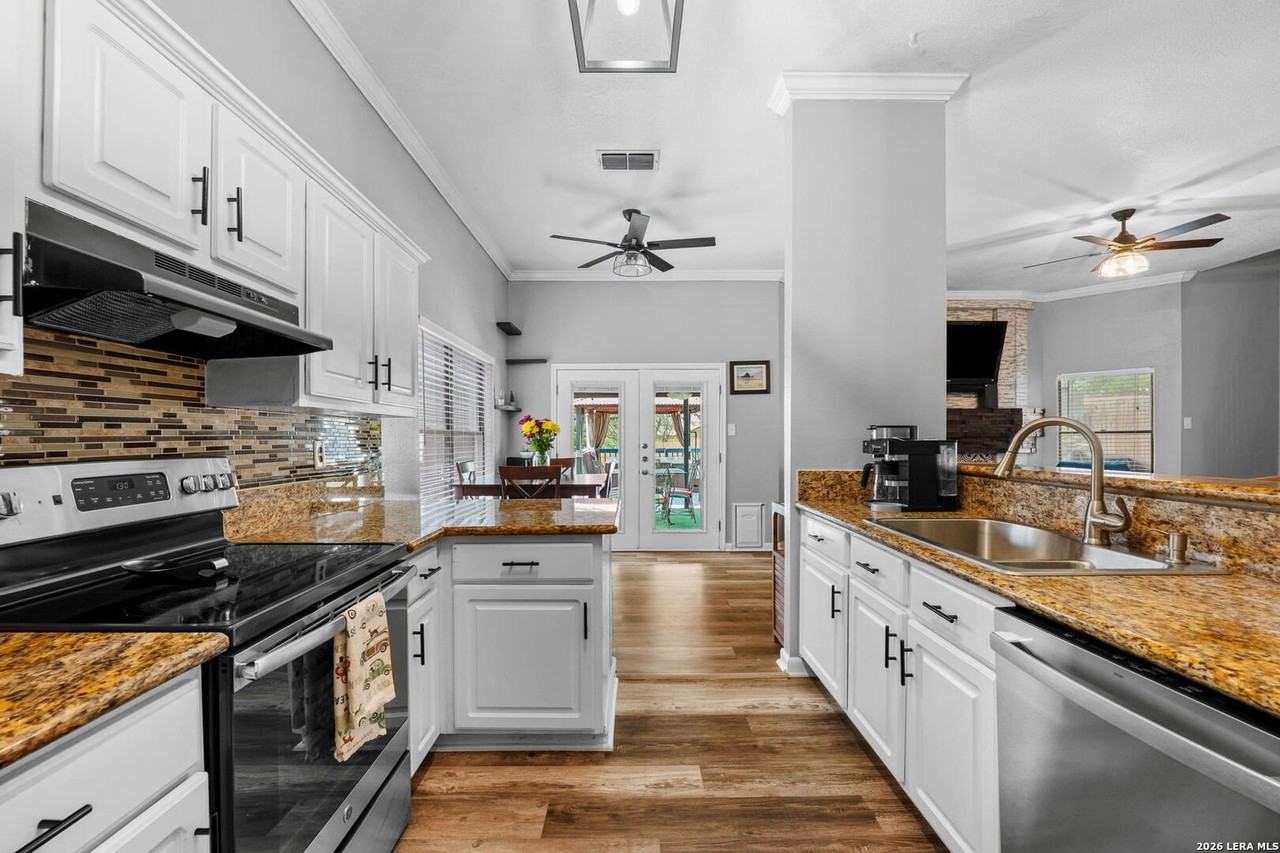 17041 Vista Blf - Photo 5 of 29