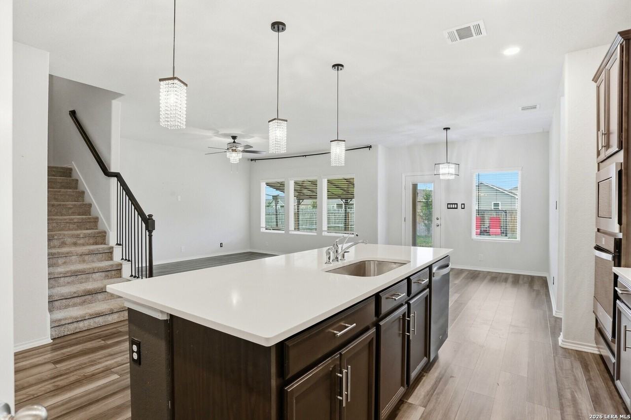 12611 Auriga - Photo 7 of 36