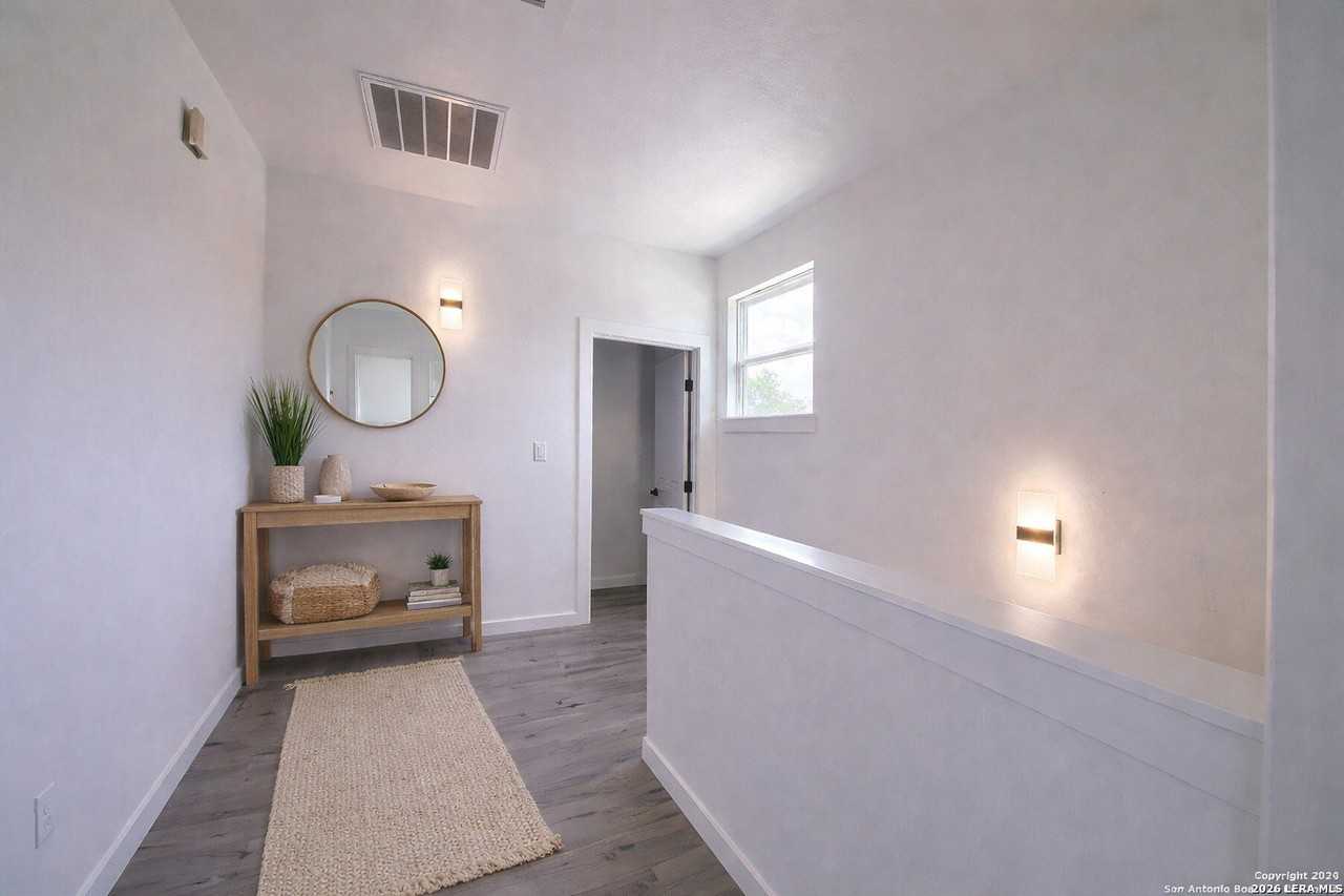 2066 Dry Crk - Photo 7 of 19