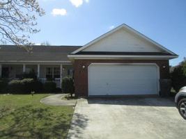 featured image of 3442 Beacon Dr