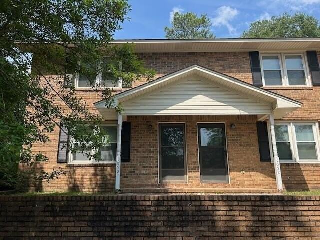 1050 Jessamine Trl
