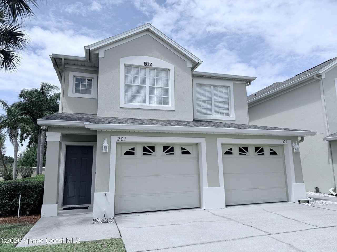 812 Handsome Cab Ln #201