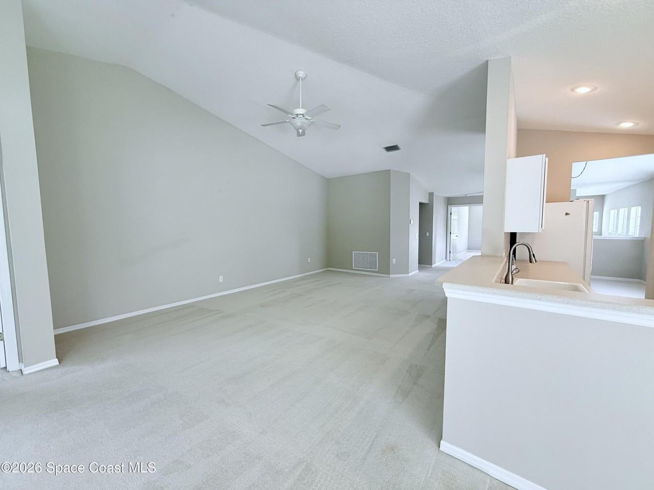 812 Handsome Cab Ln #201 - Photo 6 of 36