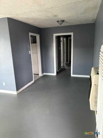 808 Stetson Ave #806 - Photo 2 of 7