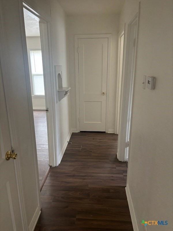 1206 Middleton St - Photo 3 of 6