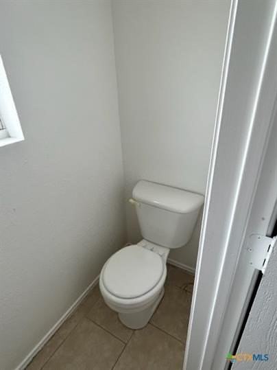 4305 Deek Dr Apt B - Photo 7 of 11