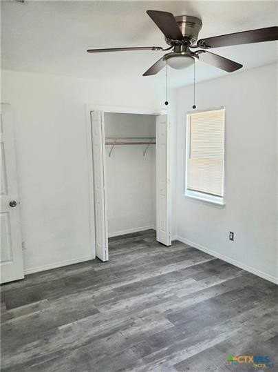 605 N 11th St - Photo 4 of 9