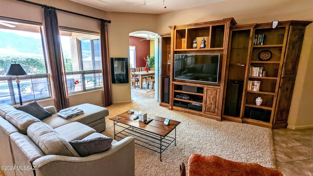 38851 S Moonwood Dr - Photo 2 of 27