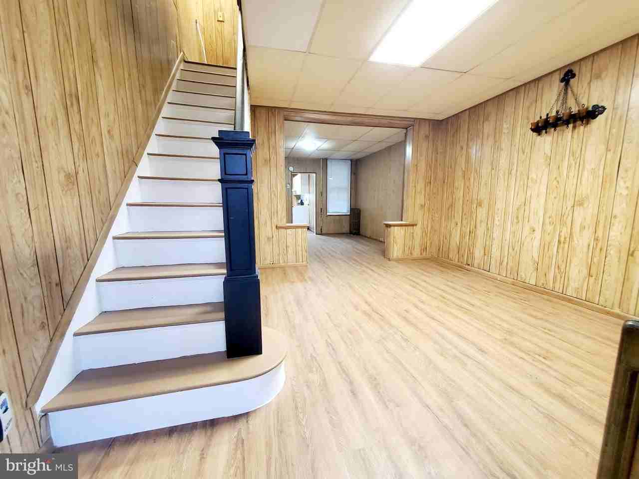 2729 Ashland Ave - Photo 6 of 27