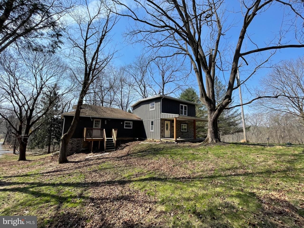 12399 Shue Ct - Photo 3 of 29