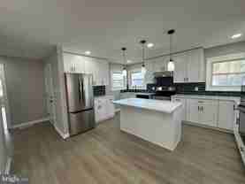 100 Cherry Hill Cir - Photo 1 of 1