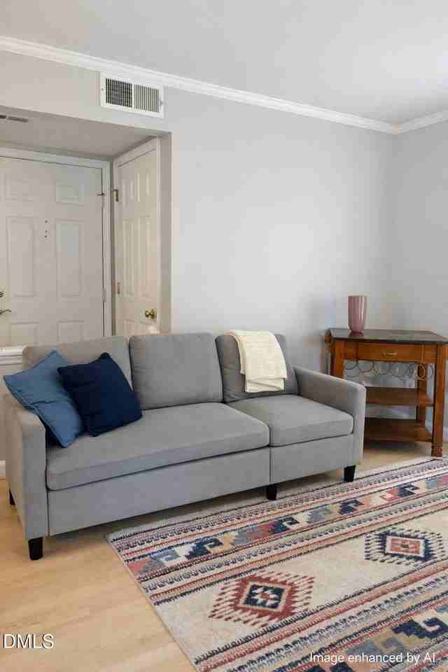 1211 Westview Ln Apt 101 - Photo 6 of 9