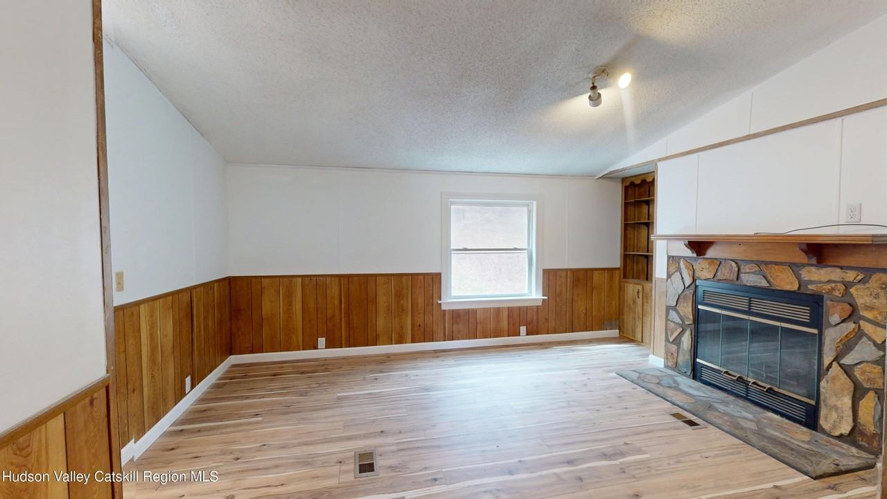 12925 State Route 9w - Photo 5 of 28