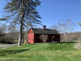 featured image of Two Town Rd