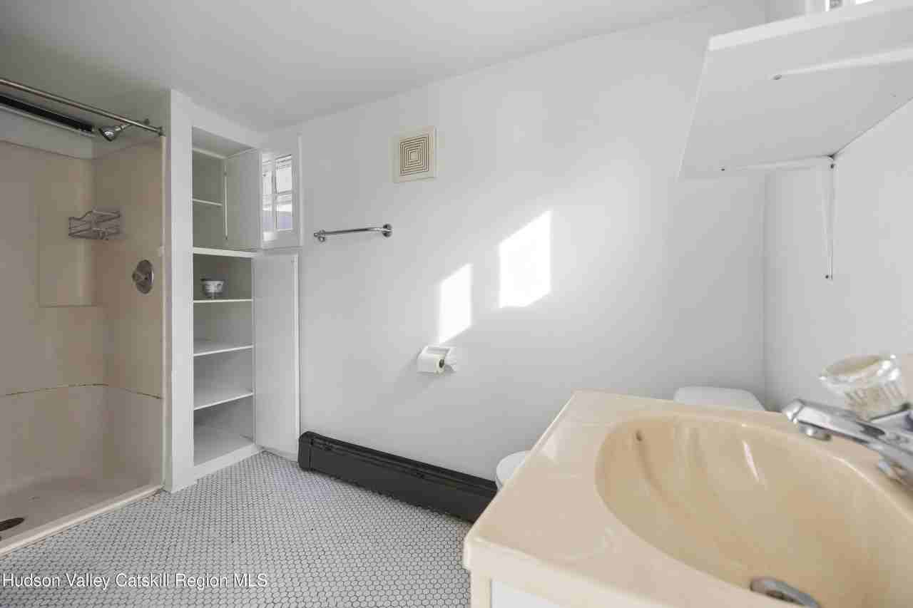 151 Valley View Rd - Photo 6 of 10