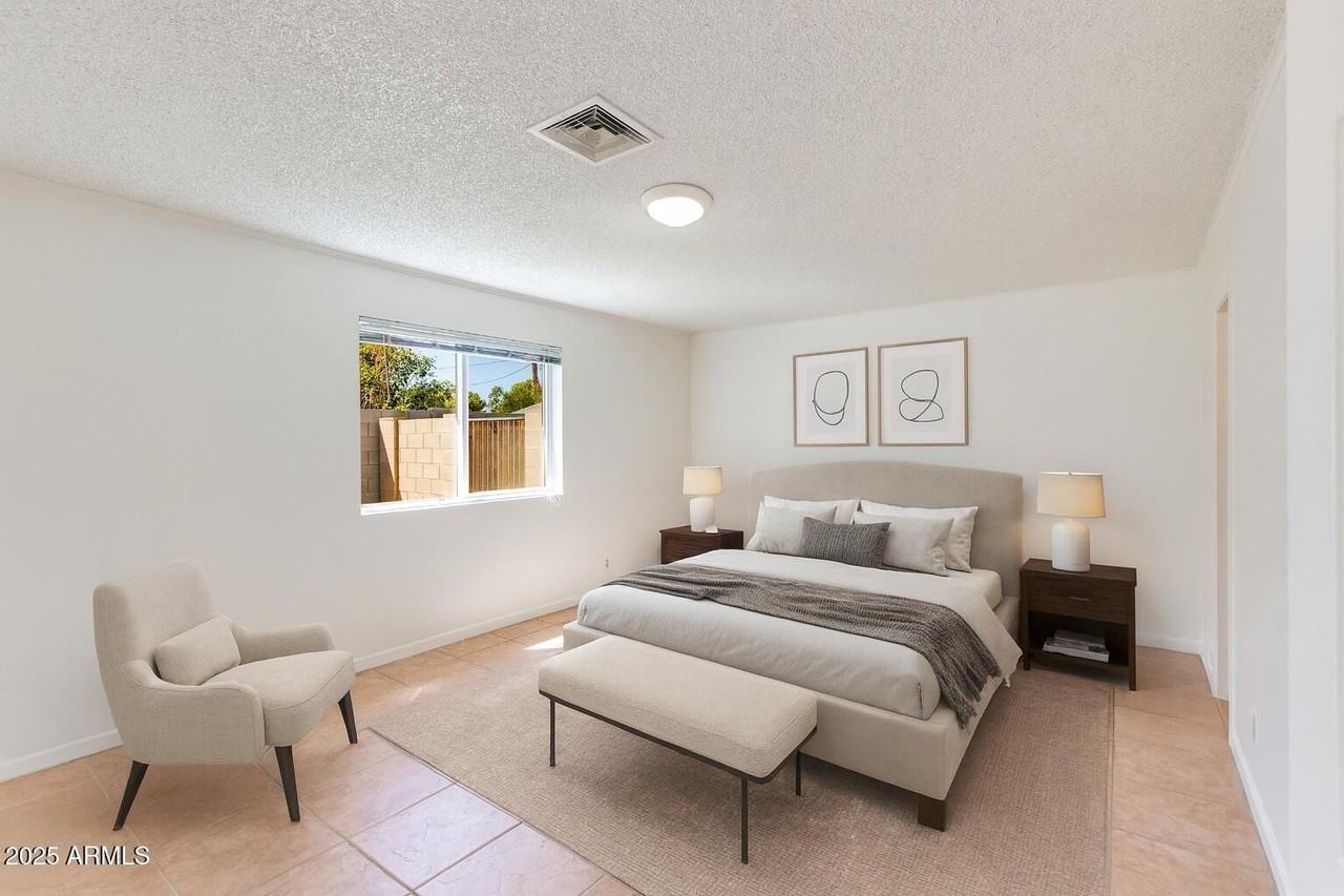 4808 N 29th Pl - Photo 6 of 18