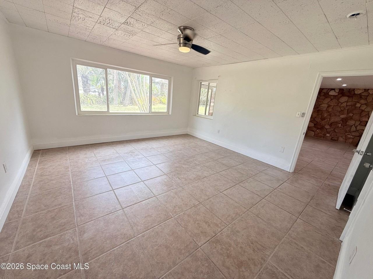 100 Tampa Ave #1 - Photo 3 of 10