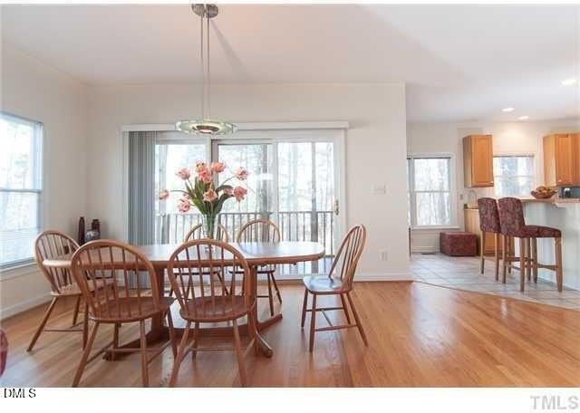 310 Columbia Pl E - Photo 5 of 13