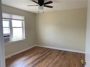 1407 Bayville St ##8 - Photo 5 of 6