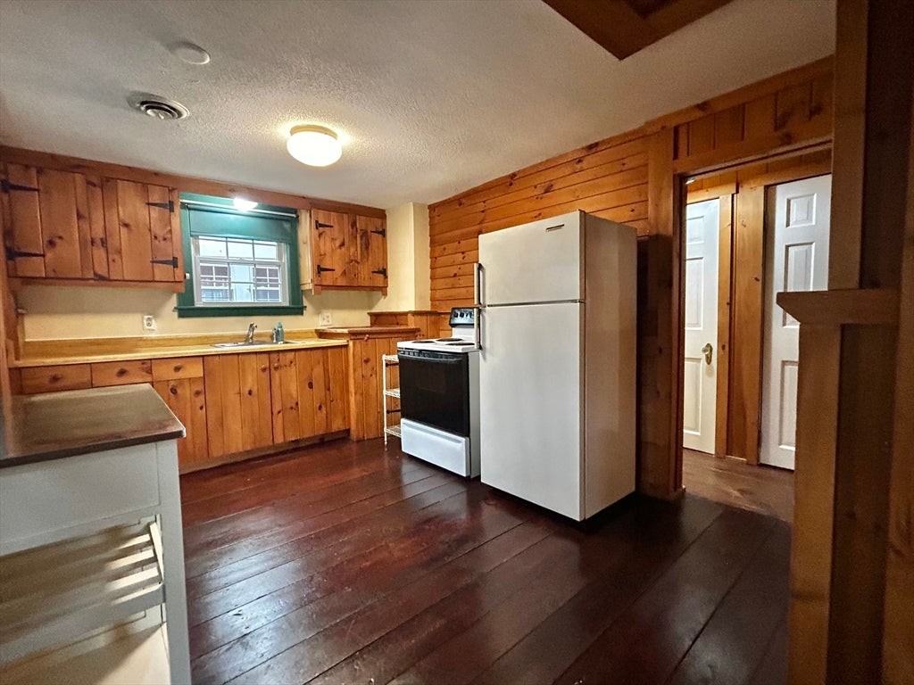 6 Long Farm Ter - Photo 5 of 24