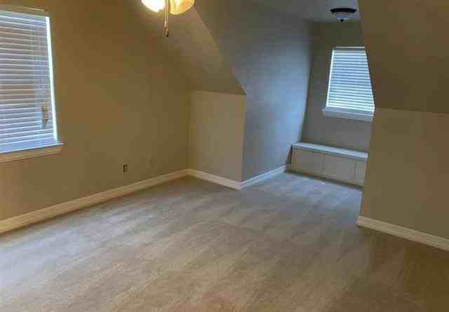 485 Lusk Rd - Photo 4 of 9