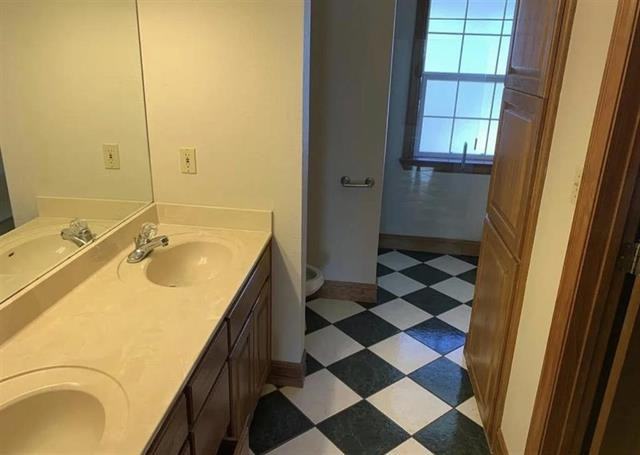 485 Lusk Rd - Photo 5 of 9