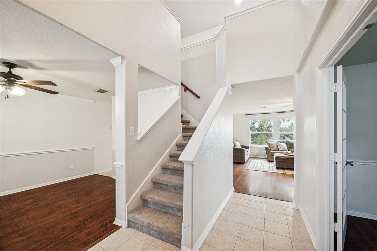 22941 Antiqua Estates Ct - Photo 3 of 20