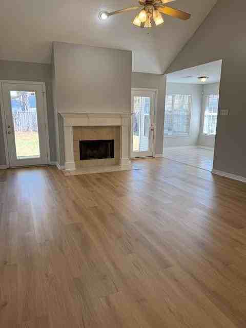 70300 7th St - Photo 3 of 16