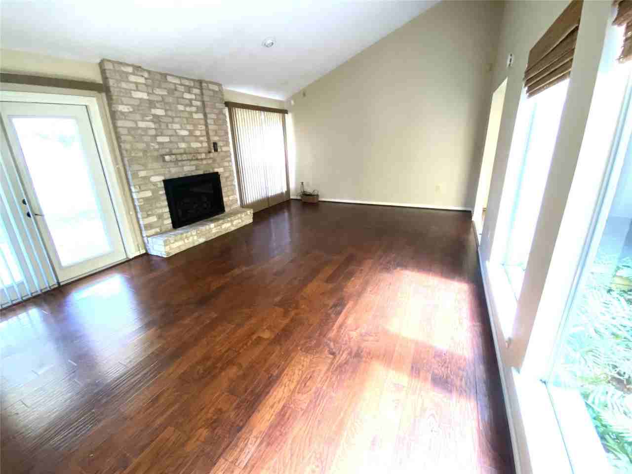 22522 Smokey Hill Dr - Photo 6 of 15