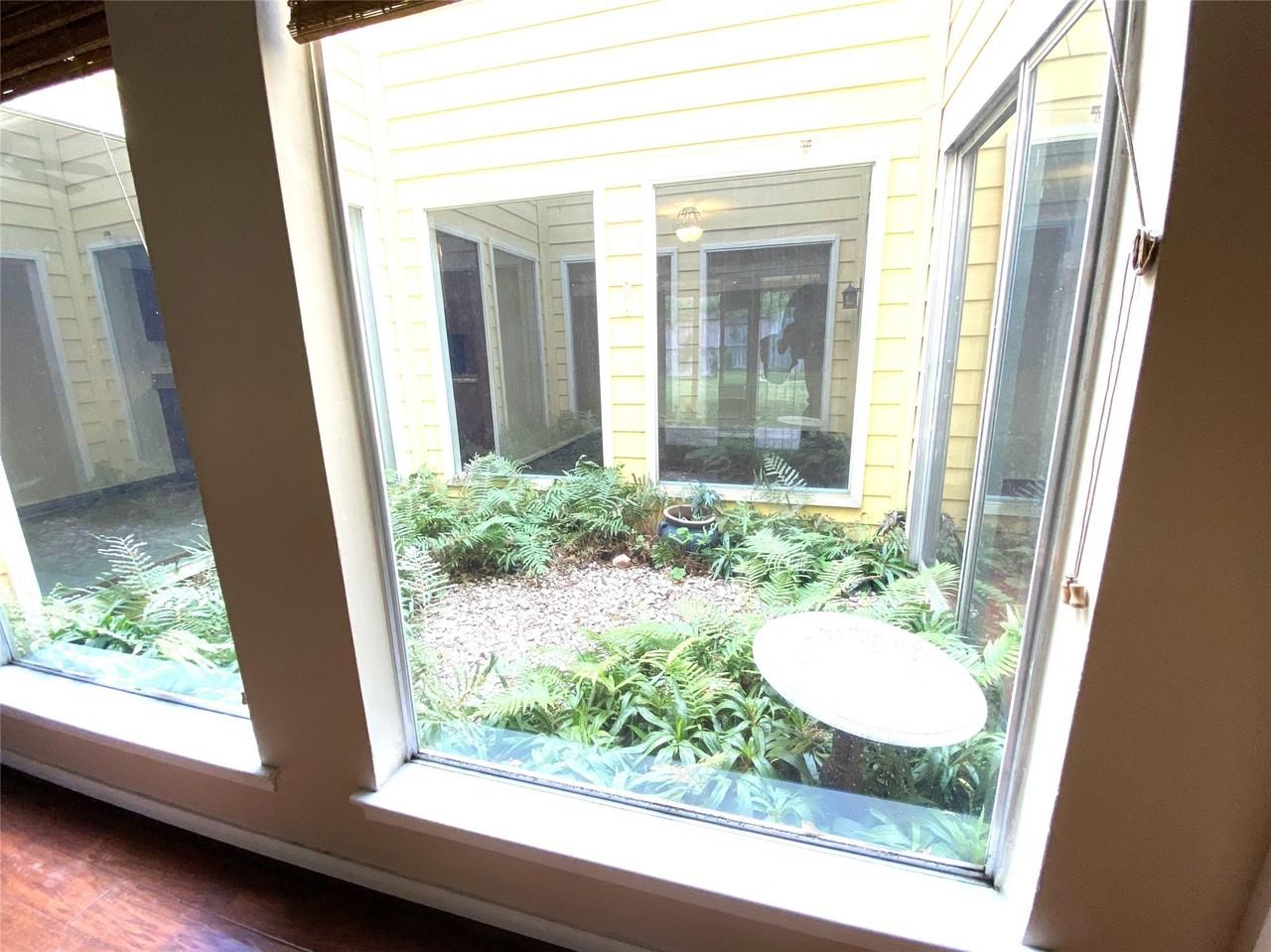 22522 Smokey Hill Dr - Photo 7 of 15