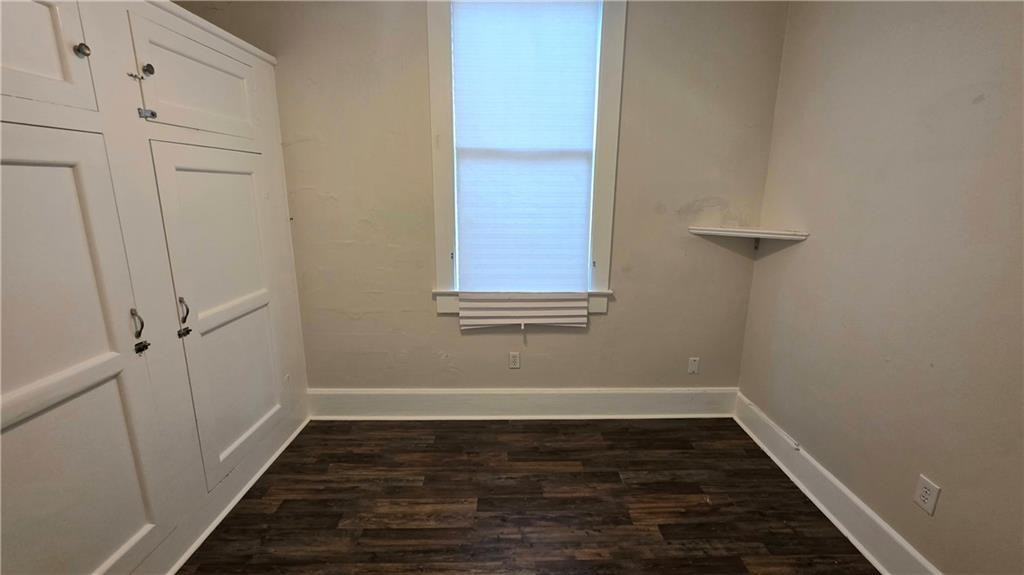 527 3rd St - Photo 5 of 15