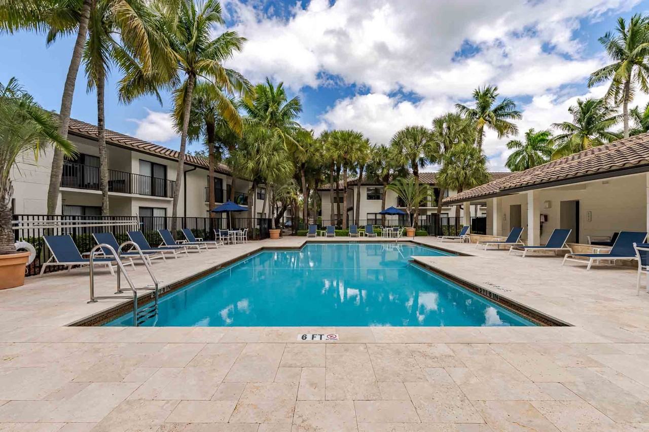 Gables Boca Place - Photo 4 of 16