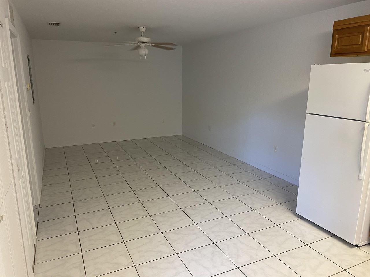 1554 N Delaware Ave #1554 - Photo 6 of 10